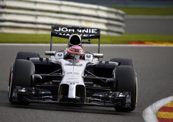 2014-08-22t115127z_167384624_gm1ea8m1iy201_rtrmadp_3_motor-racing-prix_reuters