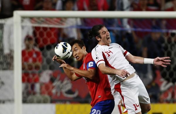 2013-06-18t143917z_770573474_gm1e96i1qt801_rtrmadp_3_soccer-world_reuters