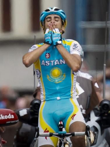 2010-06-11t144512z_01_rpr03_rtridsp_3_cycling-dauphine_reuters