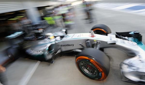 2014-09-06t103725z_1047997700_gm1ea961fnu01_rtrmadp_3_motor-racing-prix_reuters