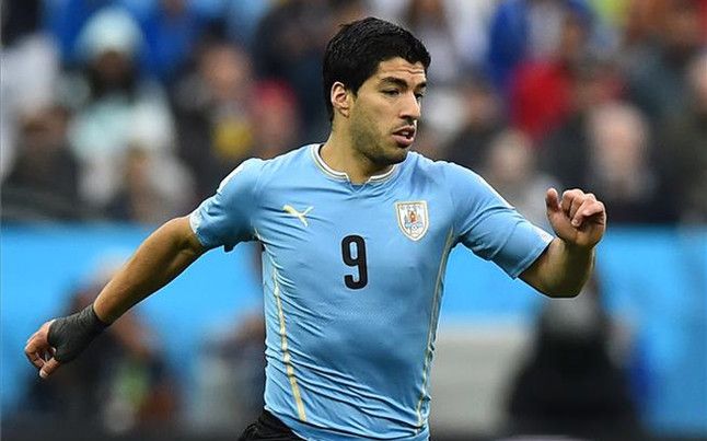 سواريز يقود منتخب اوروجواي أمام السعودية وعُمان