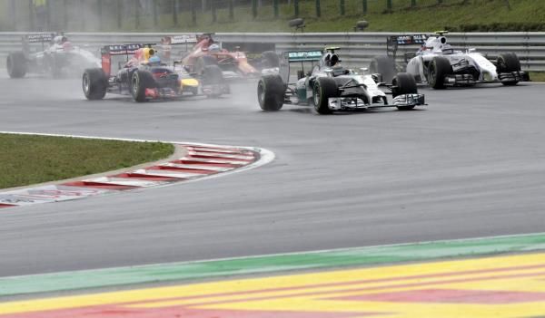 2014-07-27t123055z_1102844174_lr1ea7r0yr83m_rtrmadp_3_motor-racing-prix_reuters