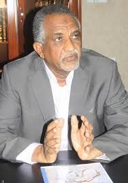 رئيس الاتحاد السوداني للطائرة المنتهي دورته