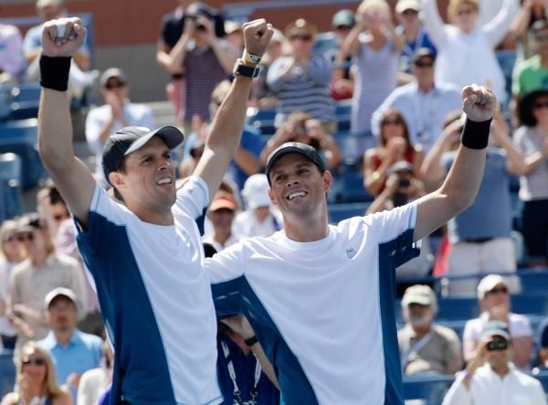 2014-09-07t183524z_817783779_nocid_rtrmadp_3_tennis-u-s-open-bryan-bryan-vs-granollers-lopez_reuters