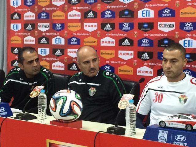 حينا وشفيع يتحدثان في المؤتمر الصحفي اليوم 