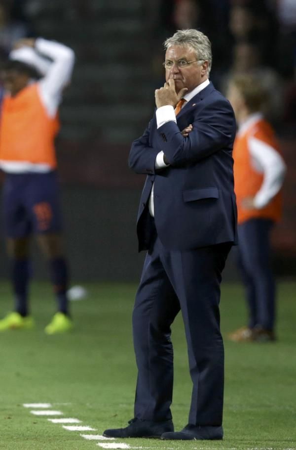 مدرب منتخب هولندا جوس هيدينك 