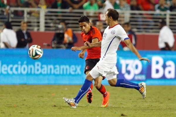 2014-09-07t051400z_1747786765_nocid_rtrmadp_3_soccer-friendly-mexico-vs-chile_reuters