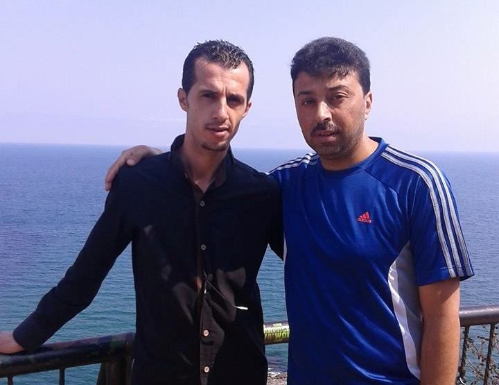 جمال محمود ومراسل كووورة خلال لقائهما في تركيا  