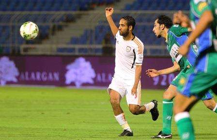 جانب من مباراة الشباب والشعلة  