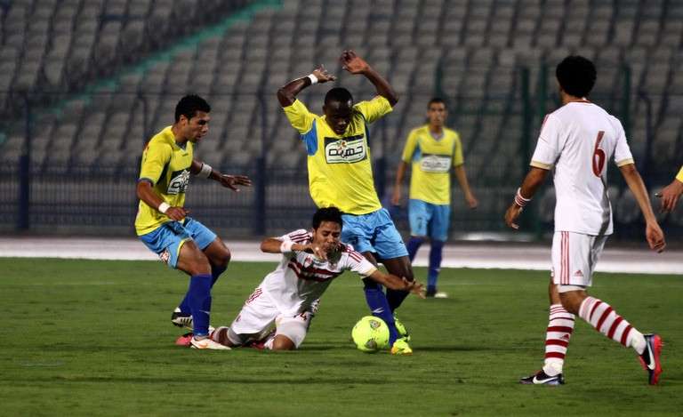 لقطة من مباريات الدوري المصري