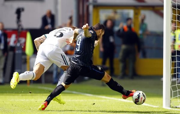 2014-09-14t131818z_1622175220_gm1ea9e1n2001_rtrmadp_3_soccer-italy_reuters