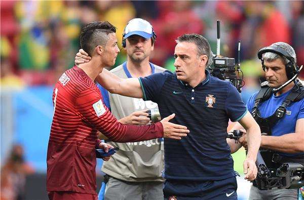  باولو بينتو  و رونالدو 