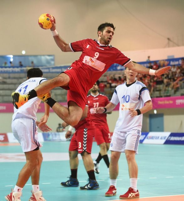  لقطة من مباراة البحرين ومنغوليا