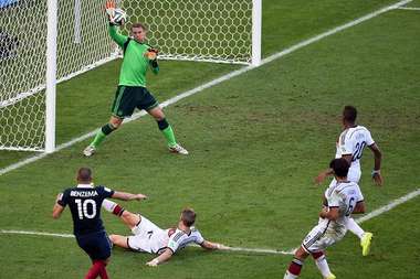 157890393_Benzema_728650c