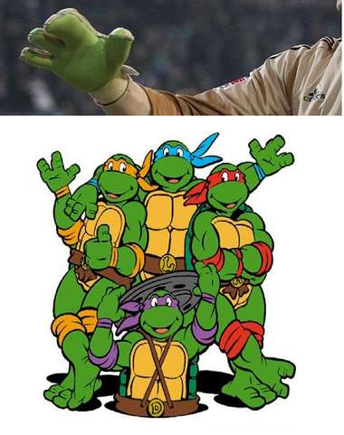 956641-15715588-640-220