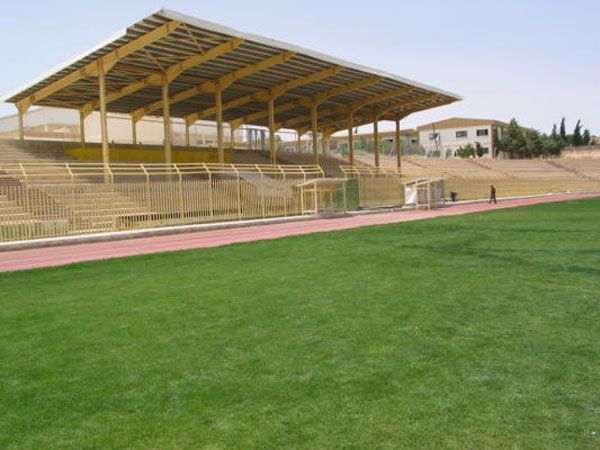 استاد الأمير فيصل بالكرك 