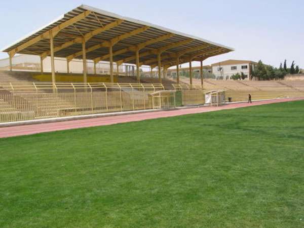 استاد الأمير فيصل بالكرك 