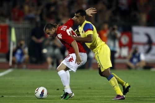 2011-08-25t190224z_01_stn101_rtridsp_3_soccer-europa_reuters