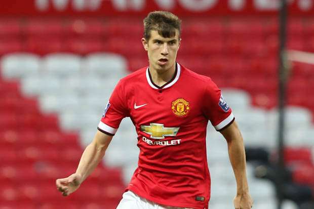 paddy-mcnair-manchester-united-defender-402023
