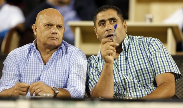 ويلكينز ومساعده عبد القادر