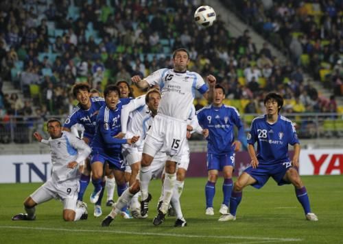 2011-05-032011-05-03t130056z_01_suw06_rtridsp_3_soccer_reuters