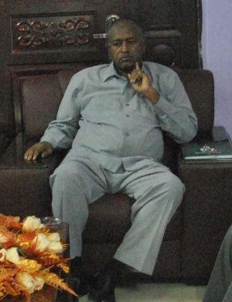 وزير الرياضة السوداني  عبدالحفيظ الصادق