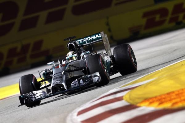 2014-09-21t163933z_7055552_gm1ea9m01r801_rtrmadp_3_motor-racing-prix_reuters