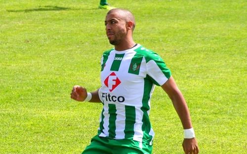 اللاعب زكرياءا لشكر