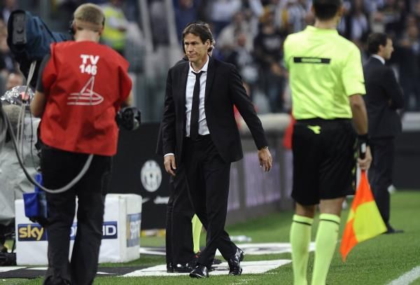 2014-10-05t165005z_1999473988_gm1eaa6027c01_rtrmadp_3_soccer-italy_reuters