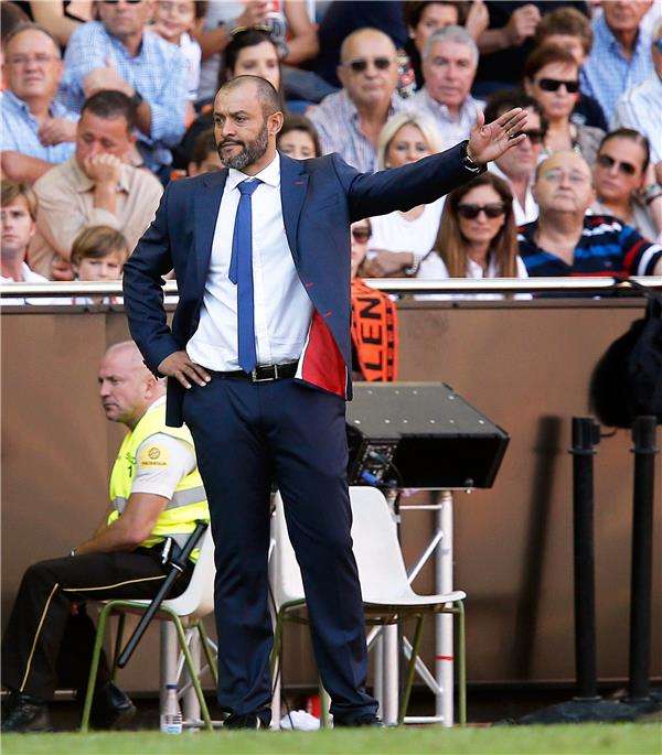 مدرب فالنسيا نونو اسبيريتو سانتو