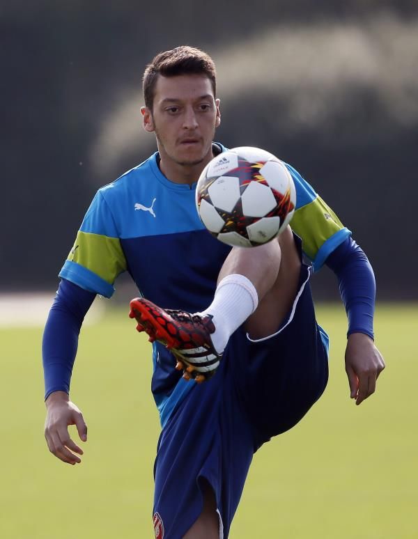 2014-09-30t113434z_1696803664_gm1ea9u1i5y01_rtrmadp_3_soccer-champions_reuters