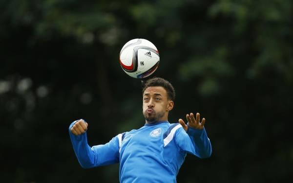 2014-10-08t092549z_1678632_lr1eaa80q6r0v_rtrmadp_3_soccer-euro_reuters