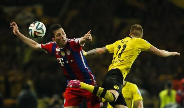 بير هويبيرج (يسار)