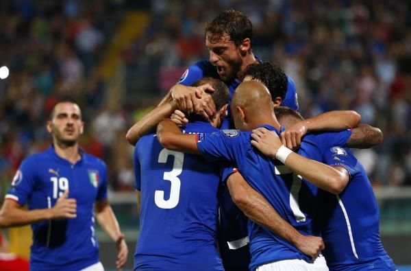 2014-10-10t195046z_2061331276_gm1eaab0amy01_rtrmadp_3_soccer-euro_reuters