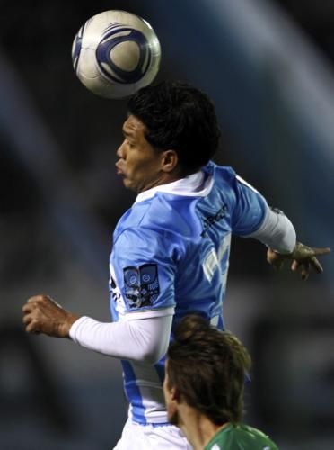 2011-08-22t011355z_01_bas112_rtridsp_3_soccer-latam_reuters