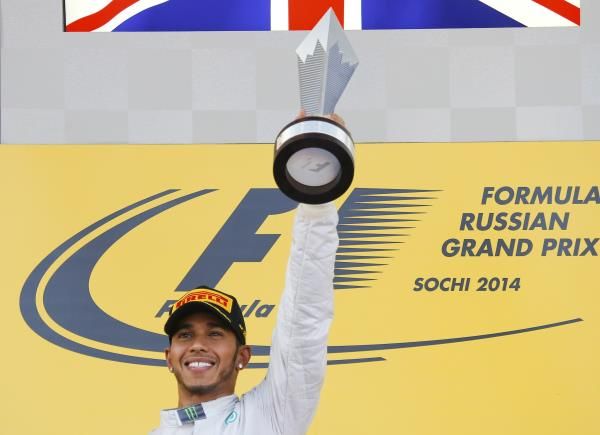 2014-10-12t131248z_1001552601_lr1eaac10p11d_rtrmadp_3_motor-racing-prix_reuters