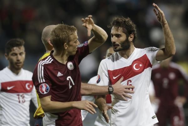 2014-10-13t204444z_1698087983_lr1eaad1lmabd_rtrmadp_3_soccer-euro_reuters