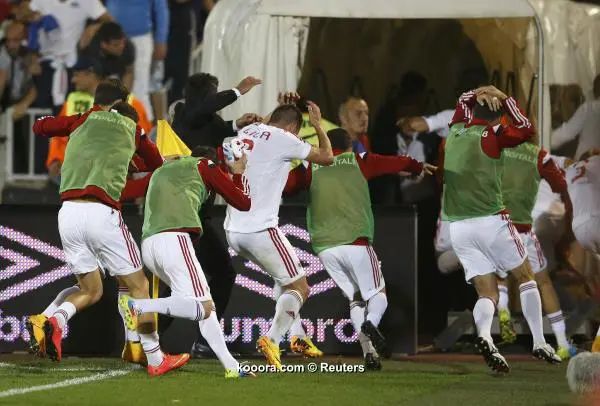 ?i=reuters%2f2014-10-14%2f2014-10-14t210044z_1956635685_lr1eaae1mcxmt_rtrmadp_3_soccer-euro-serbia-brawl_reuters