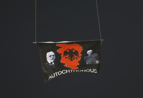 2014-10-14t212041z_1696329941_lr1eaae1na6nh_rtrmadp_3_soccer-euro-serbia-brawl_reuters