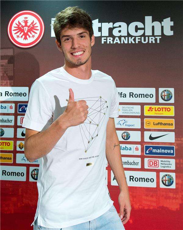  لوكاس بيازون