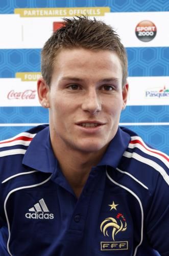 2010-08-30t154626z_01_jna14_rtridsp_3_soccer-euro_reuters