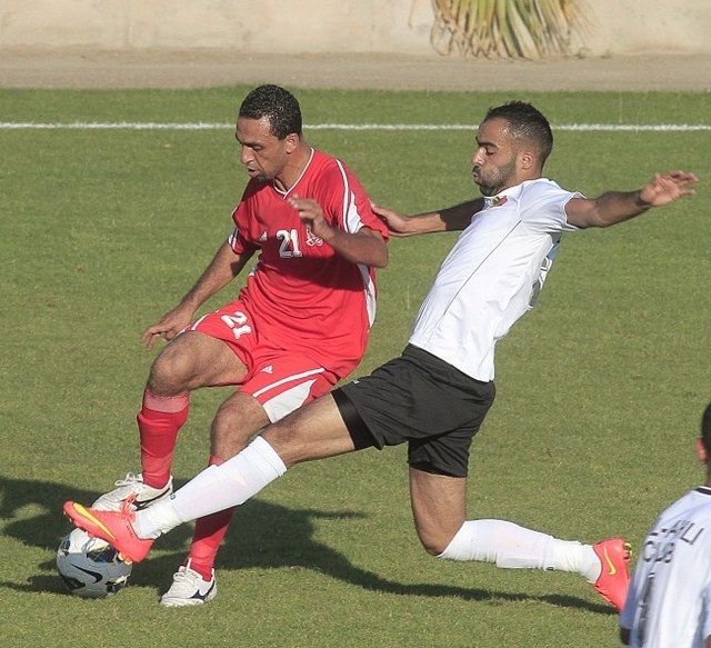 شلباية "يسار" قاد الجزيرة لاول فوز