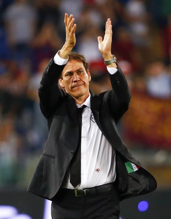 2014-10-18t181446z_2031128282_gm1eaaj065s01_rtrmadp_3_soccer-italy_reuters