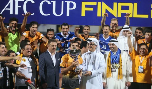 سلمان بن ابراهيم يتوج فريق القادسية الكويتي بطلاُ لمسابقة كأس الإتحاد الآسيوي