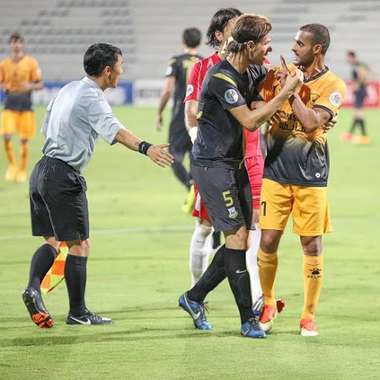 المطوع عصبي في مواجهة اربيل