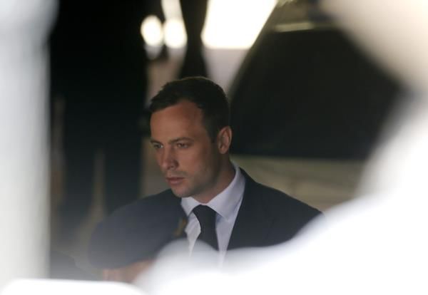 2014-10-21t110534z_2062184174_gm1eaal1gx601_rtrmadp_3_safrica-pistorius_reuters
