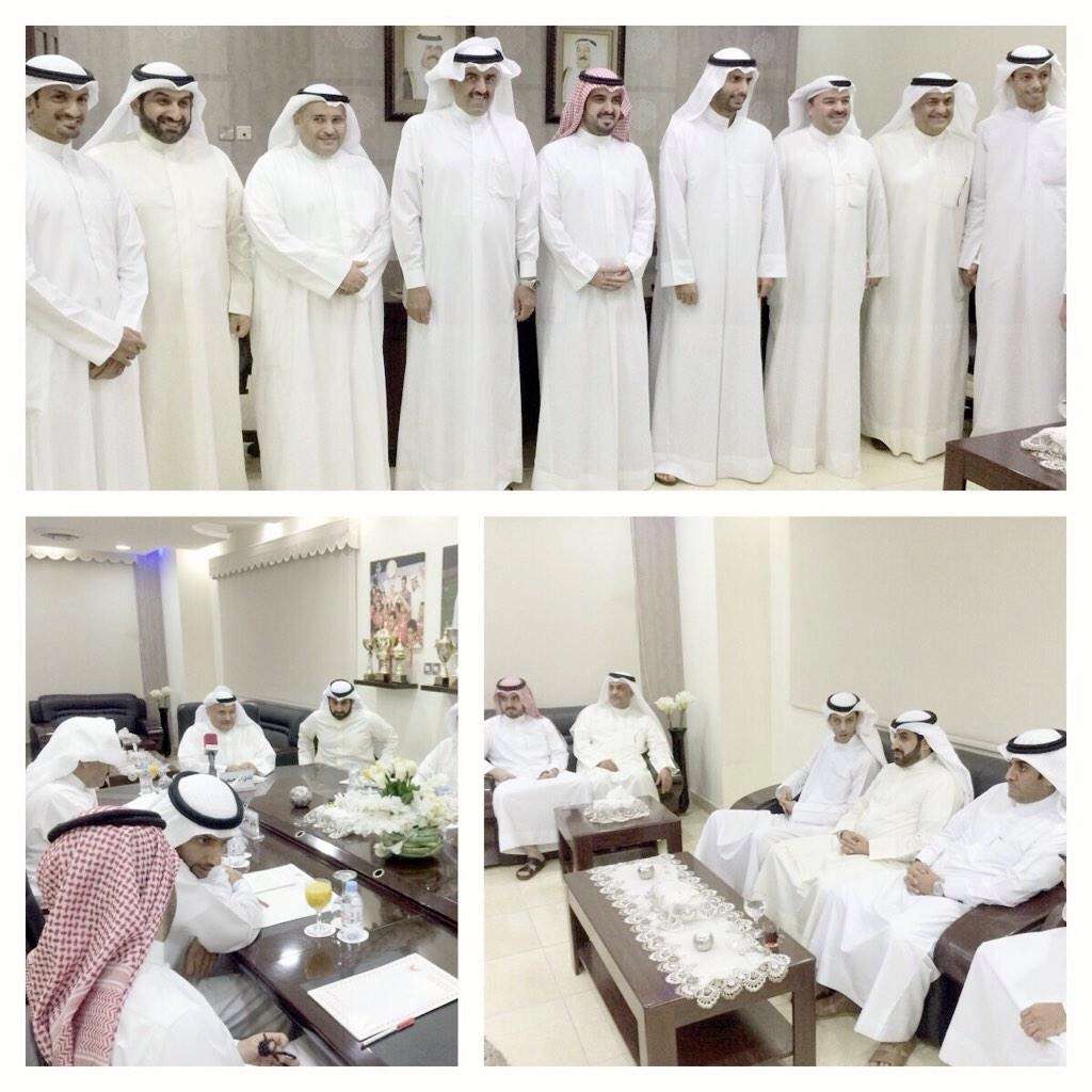 ممثلين الاندية الخمسة في اجتماع عقد مساء اليوم في نادي الفحيحيل