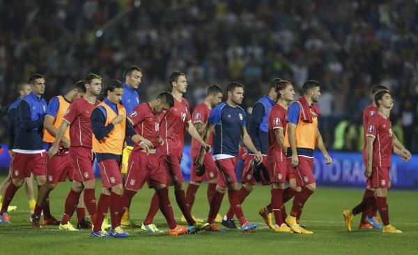 2014-10-14t212215z_468585543_lr1eaae1ncsnr_rtrmadp_3_soccer-euro-serbia-brawl_reuters