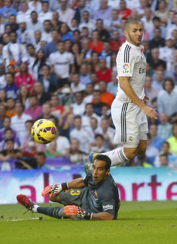 2014-10-25t163453z_1685410110_lr1eaap1a1vwp_rtrmadp_3_soccer-spain-clasico_reuters