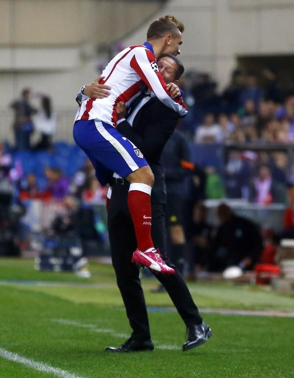 2014-10-22t203036z_242717859_gm1eaan0chn01_rtrmadp_3_soccer-champions_reuters